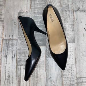 Michael Kors black heels Dorothy Flex size 11